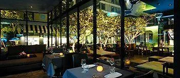 Grass Thonglor Отель 4*