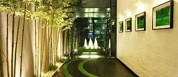 Grass Thonglor Отель 4*