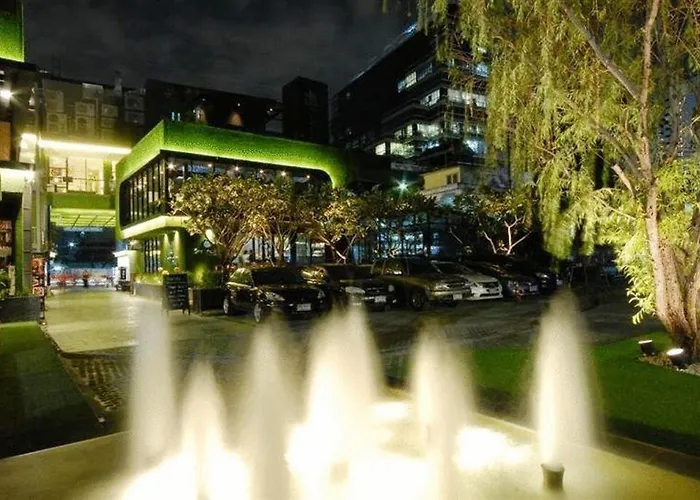 Grass Thonglor 4*