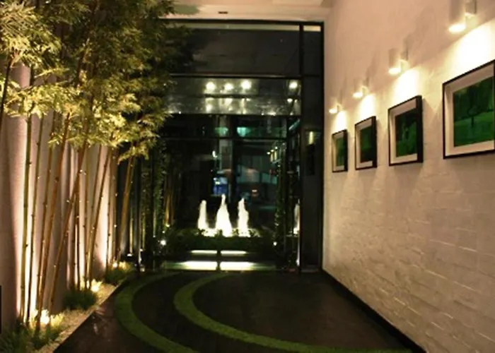 Grass Thonglor 4* Бангкок